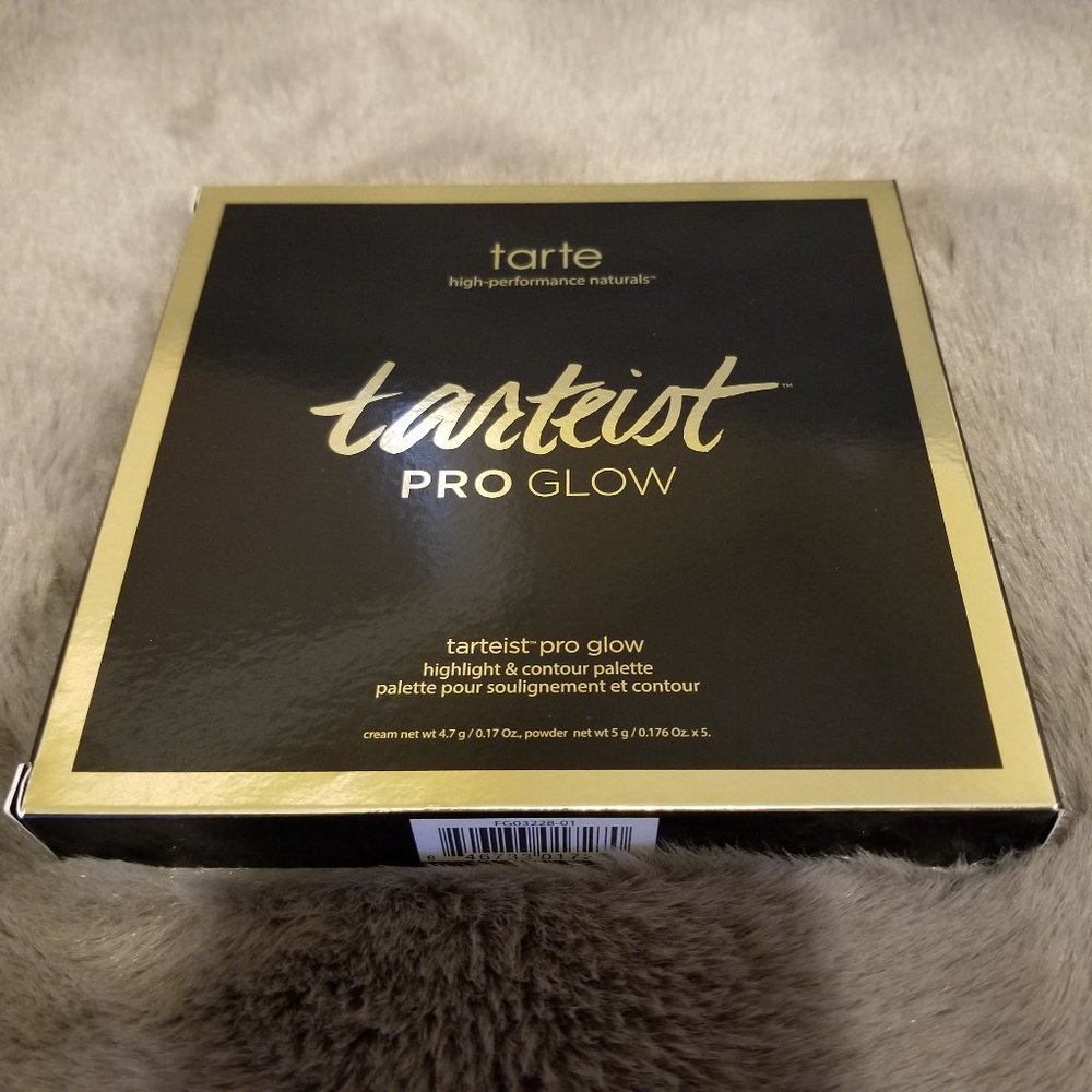 TARTE -TARETIEST Pro Glow Highlight and Contour Palette NEW UNUSED